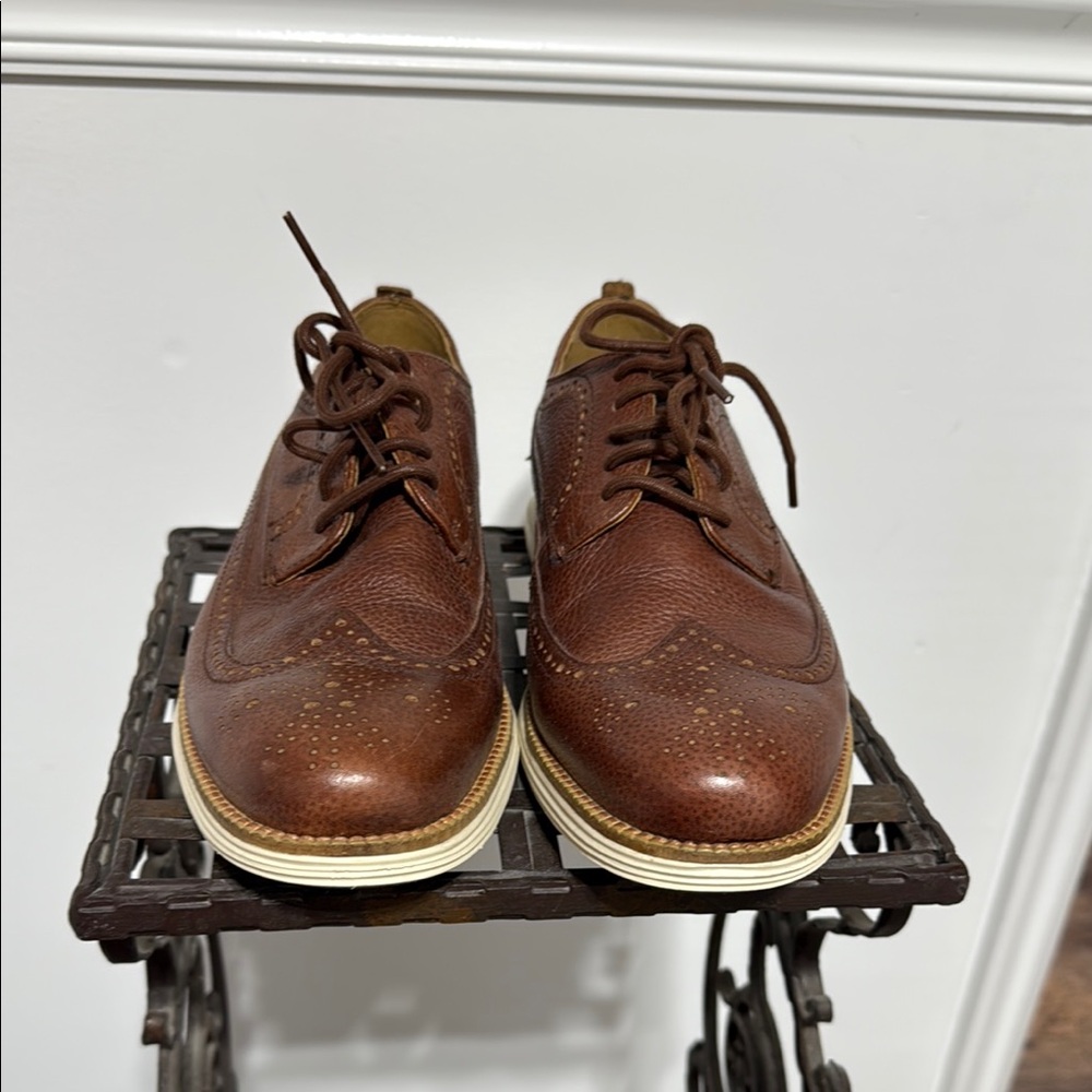 Classic Brown Leather Men's Shoes